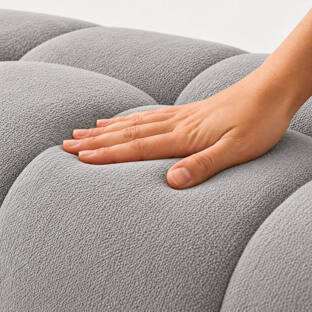 Canapé 3 places bubble en velours chenille gris clair